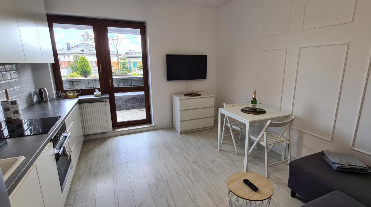 44 - Apartamenty Siedlce - Nowy Apartament W Centrum Przy Ul Czerwonego Krzyza מראה חיצוני תמונה