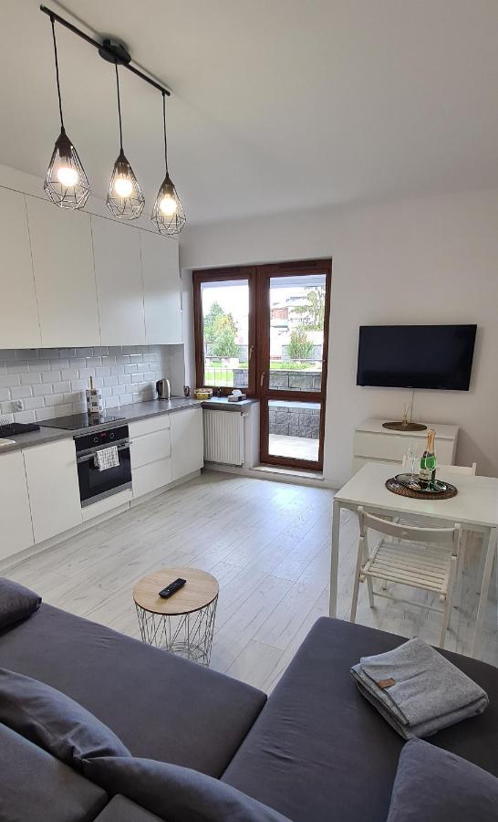 44 - Apartamenty Siedlce - Nowy Apartament W Centrum Przy Ul Czerwonego Krzyza מראה חיצוני תמונה