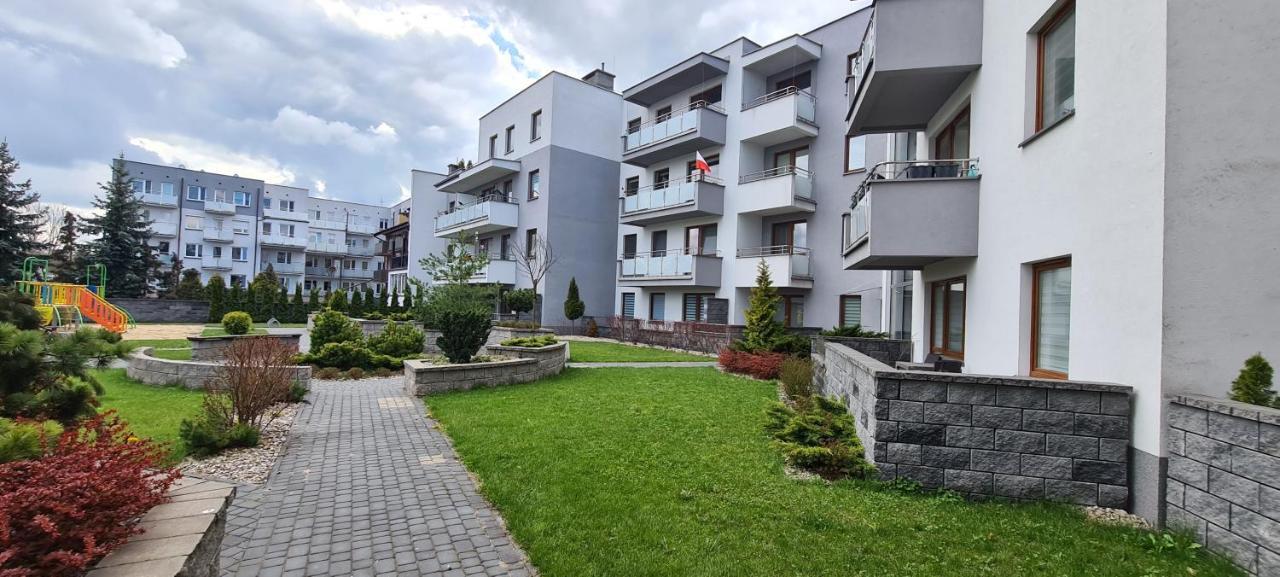 44 - Apartamenty Siedlce - Nowy Apartament W Centrum Przy Ul Czerwonego Krzyza מראה חיצוני תמונה